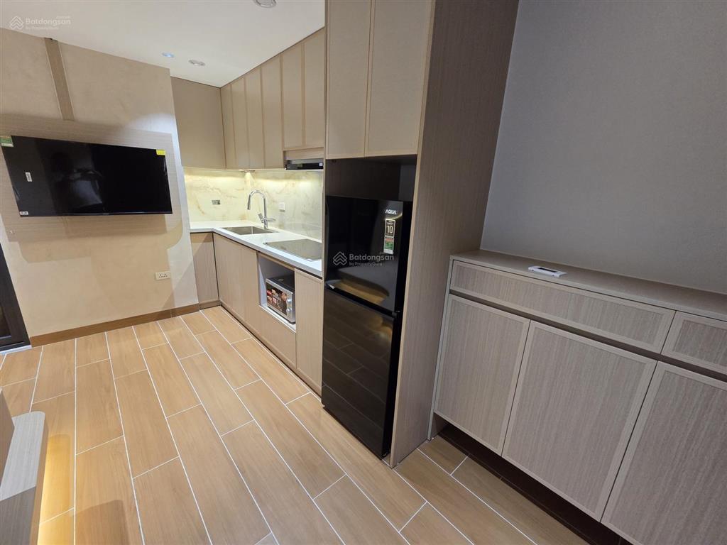 Cho thuê tòa apartment chdv khách sạn cao cấp 58 nguyễn khánh toàn 250m2, 8 tầng