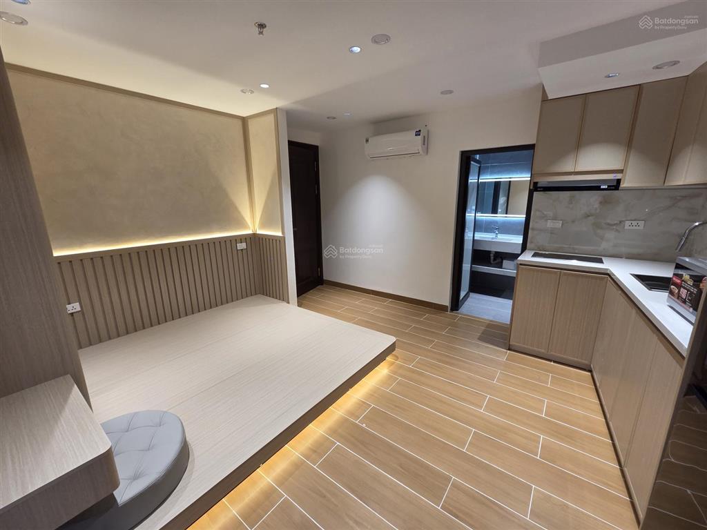 Cho thuê tòa apartment chdv khách sạn cao cấp 58 nguyễn khánh toàn 250m2, 8 tầng