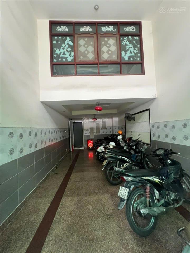 Bán nhà 5 tầng chdv full 10 phòng cho thuê.