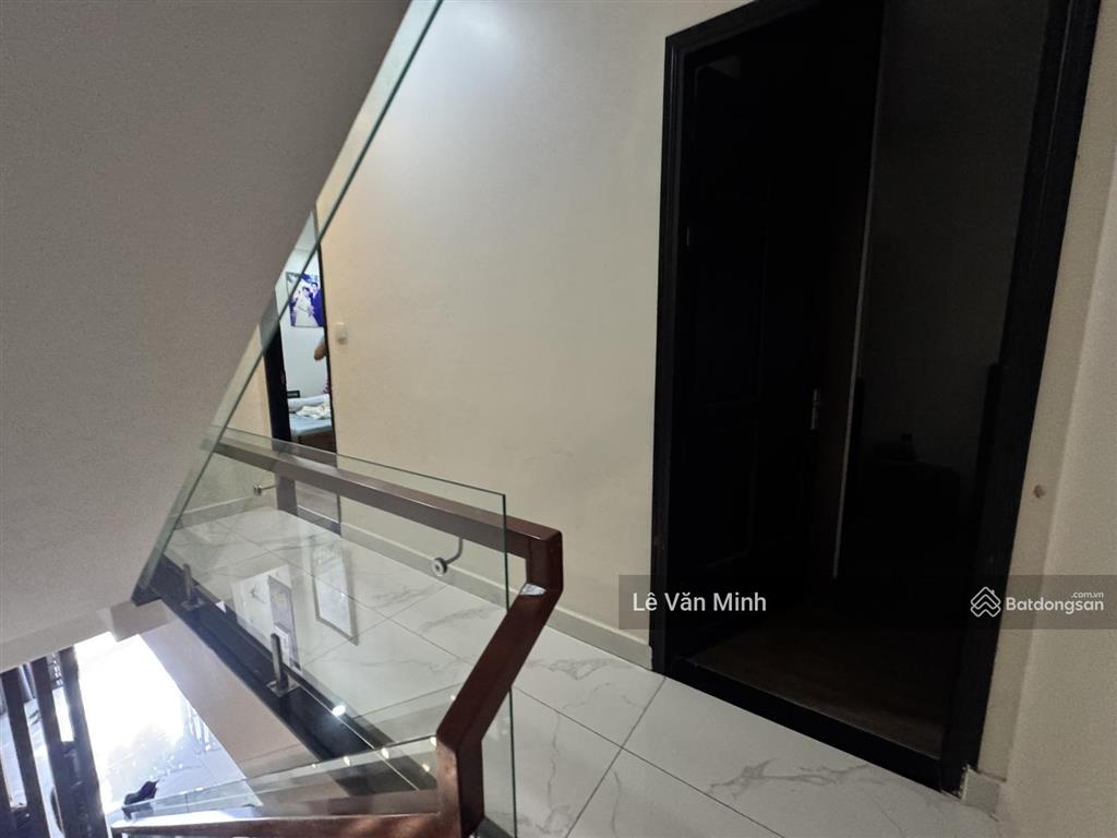 Nhà đẹp 4 tầng đặng thùy trâm  dt 5x15m. 4pn 5wc