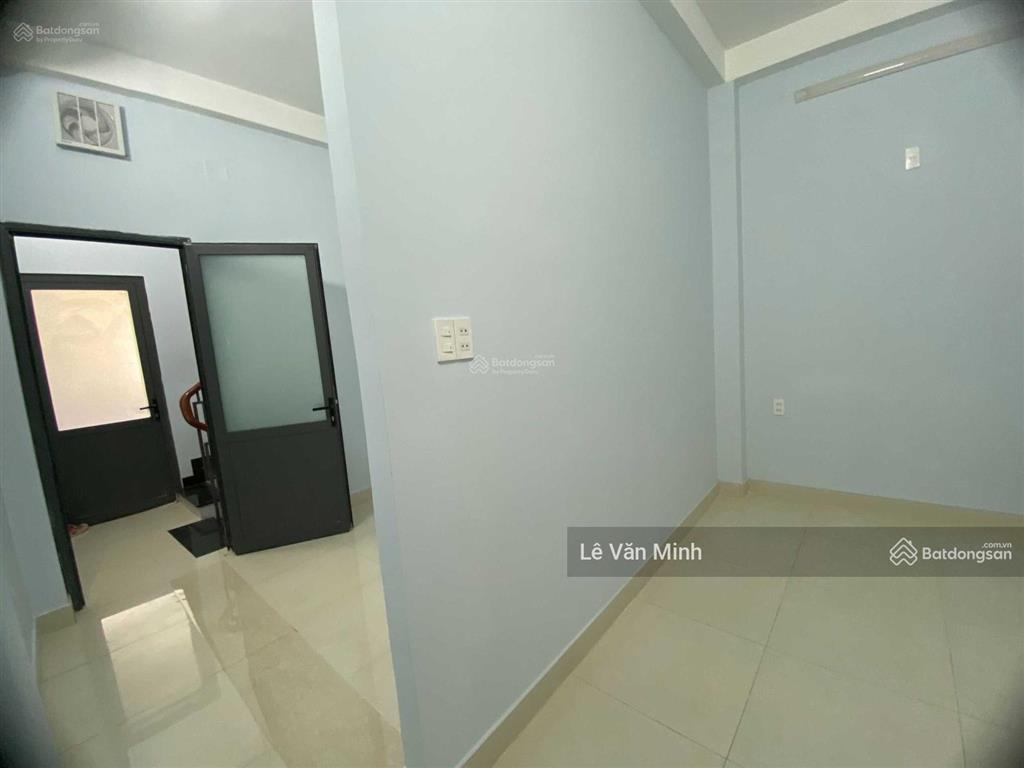 Chính chủ cho thuê phòng 30m2. giá giảm 4,6tr/th. nhà 286/ nơ trang long, p12, bình thạnh