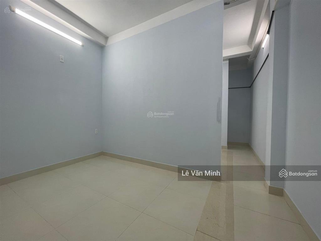 Chính chủ cho thuê phòng 30m2. giá giảm 4,6tr/th. nhà 286/ nơ trang long, p12, bình thạnh