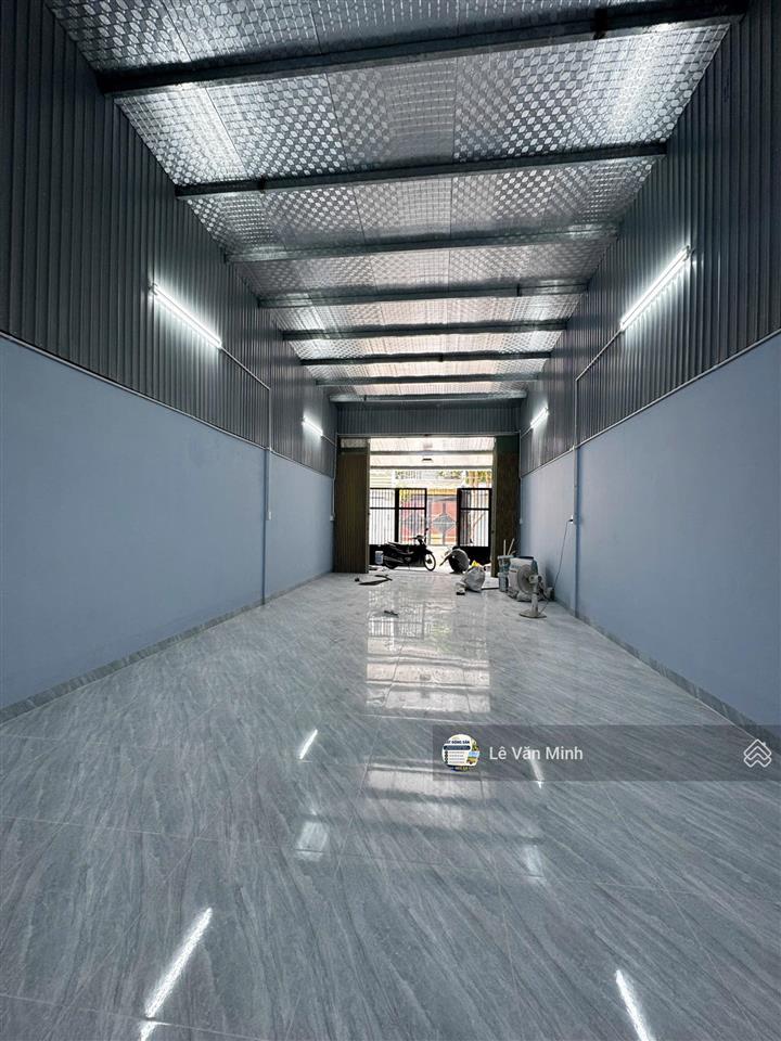 Kho mới 5x22m có gác dt 140m2 đường đặng thuỳ trâm  giá chỉ 18tr/th