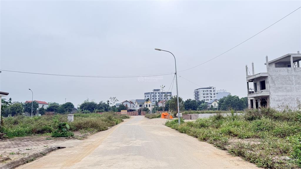 Giá rẻ nhất tại tái định cư bình yên xã hoà lạc