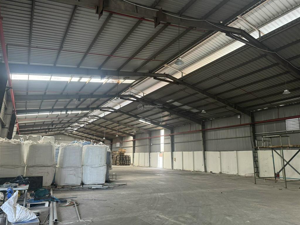 Cho thuê xưởng dt 1600 m2 ở thuận thành, bắc ninh. pccc tự động. giá 3$/m2 ~ 78ng/m2