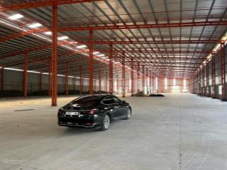 Cho thuê xưởng ở kcn tiên sơn,đại đồng. dt 3200 m2 (có ngăn). pccc vòng ngoài nghiệm thu. giá 4$/m2