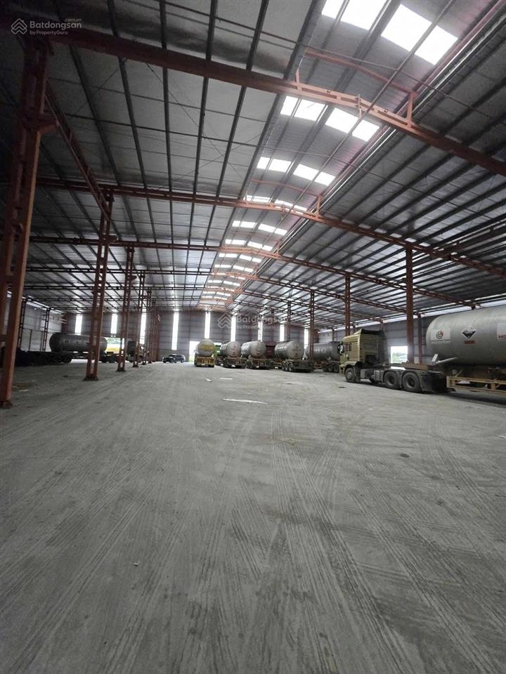 Cho thuê xưởng ở kcn tiên sơn,đại đồng. 3200m2 (có ngăn). pccc vòng ngoài nghiệm thu. giá 102ng/m2