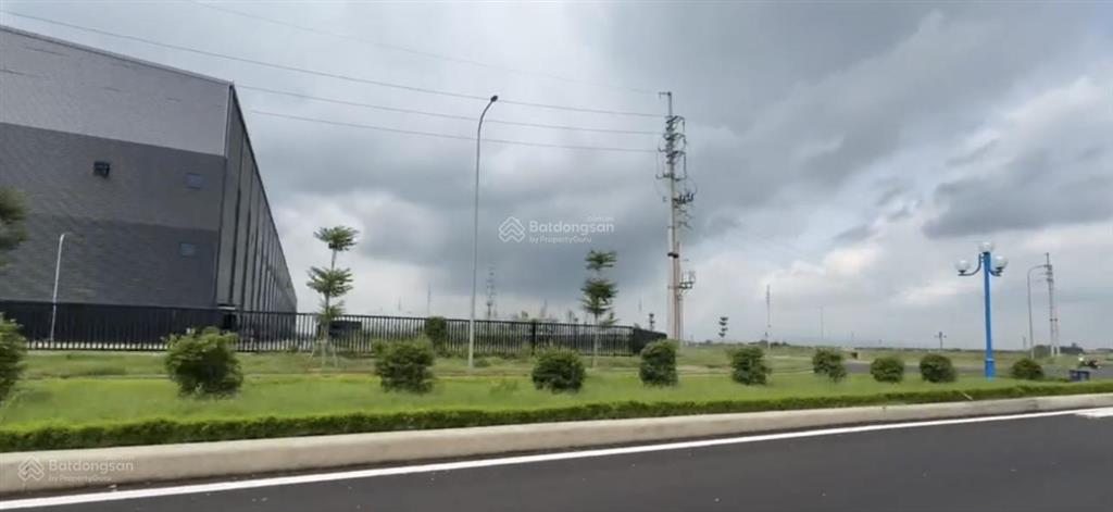 Chuyển nhượng từ 10 ha đất (cắt từ 1ha) trong kcn yên phong iia, bắc ninh