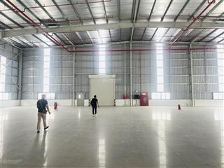 Cho thuê xưởng ở kcn yên phong, bắc ninh. dt 10.000m2(có ngăn nhỏ). pccc tự động. thành lập dn fdi