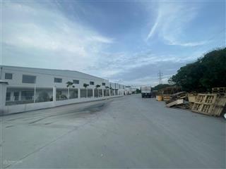 Cần chuyển nhượng lô đất ccn cao an hải dương. giá 2,856 triệu/m2. dt 1ha