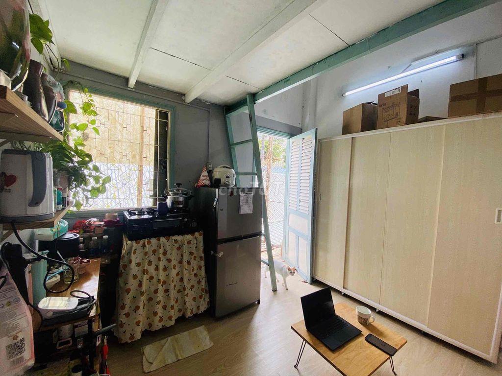 Phòng Trọ Phong Cách Vintage tiện Decor lại, Hẻm nội Khu Vip