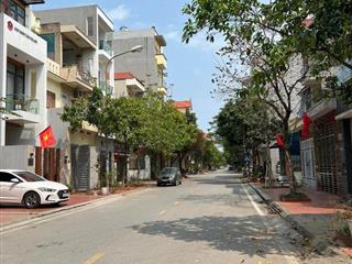 Bán đất mặt đường Trần Văn Giáp, KĐT Vạn Phúc, TP HD, 80m2, mt 4m, đường 13.5m, cực rẻ