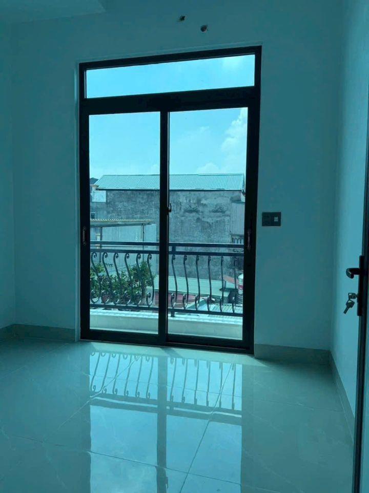 Bán nhà 3 tầng ngõ phố Đông Khê, ph Ngọc Châu, TP HD, 43m2, mt 7m, 3 ngủ, 3vs, 2.6x tỷ