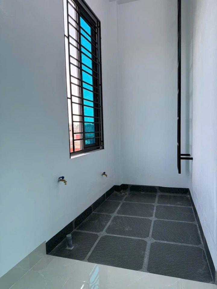 Bán nhà 3 tầng ngõ phố Đông Khê, ph Ngọc Châu, TP HD, 43m2, mt 7m, 3 ngủ, 3vs, 2.6x tỷ
