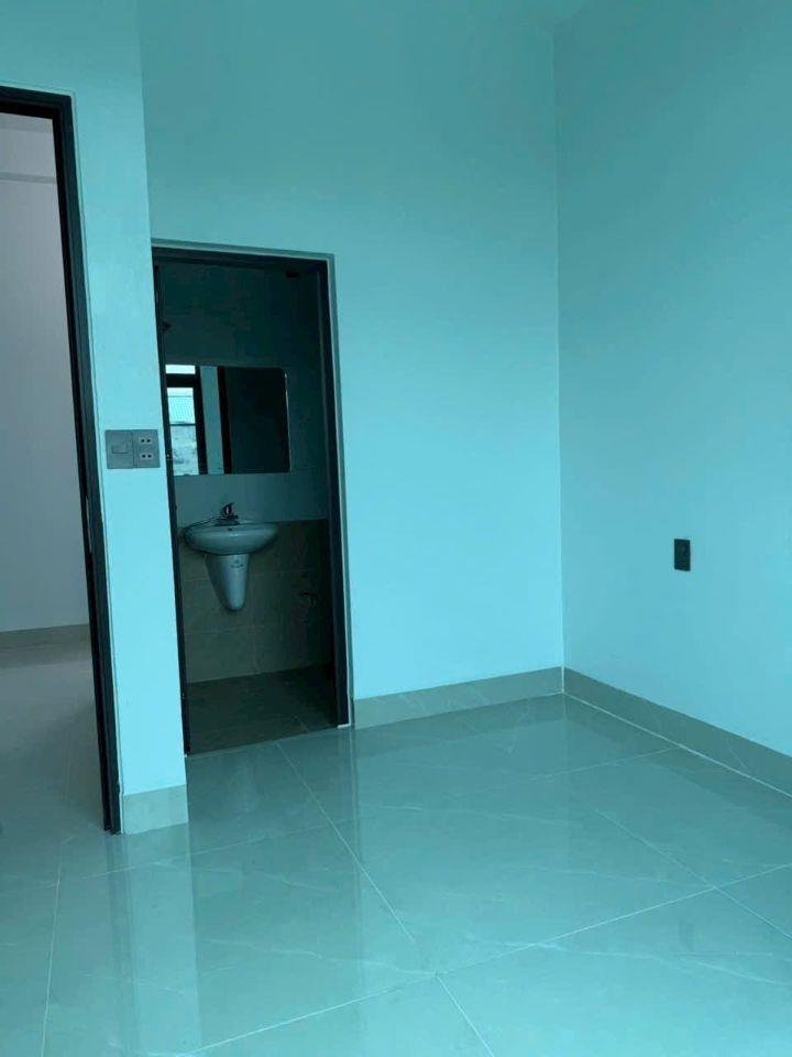 Bán nhà 3 tầng ngõ phố Đông Khê, ph Ngọc Châu, TP HD, 43m2, mt 7m, 3 ngủ, 3vs, 2.6x tỷ