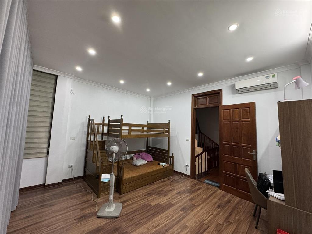 Lô góc  ô tô tránh phố cổ tô hiệu  nhà 5 tầng dân xây  nội thất xịn  hàng hiếm