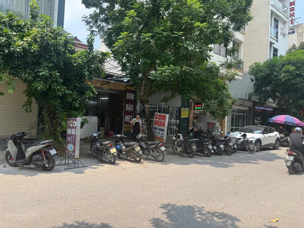 Đấu giá vạn phúc  view triệu đô  kinh doanh đỉnh  được xây 8 tầng nổi 1 tầng hầm