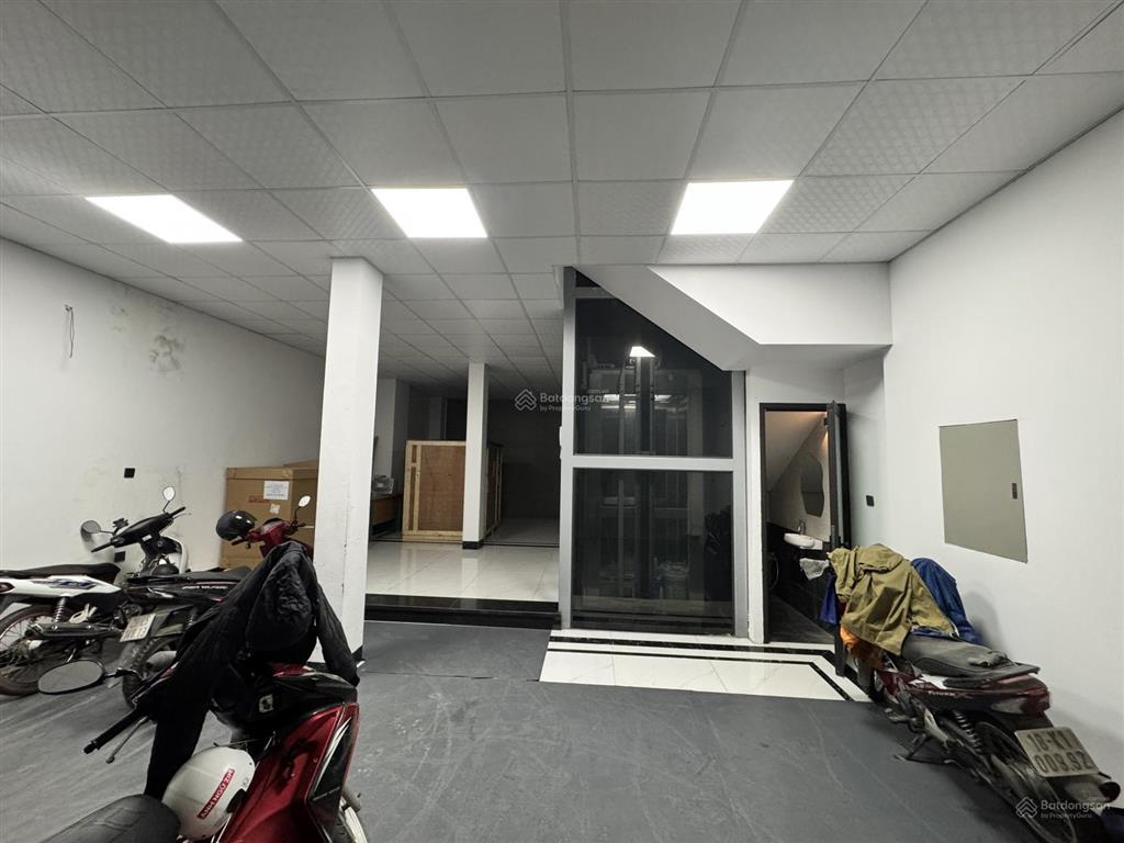 8 tầng thang máy  mt 7m 2 mặt đường trước sau  rẻ nhất himlam vạn phúc
