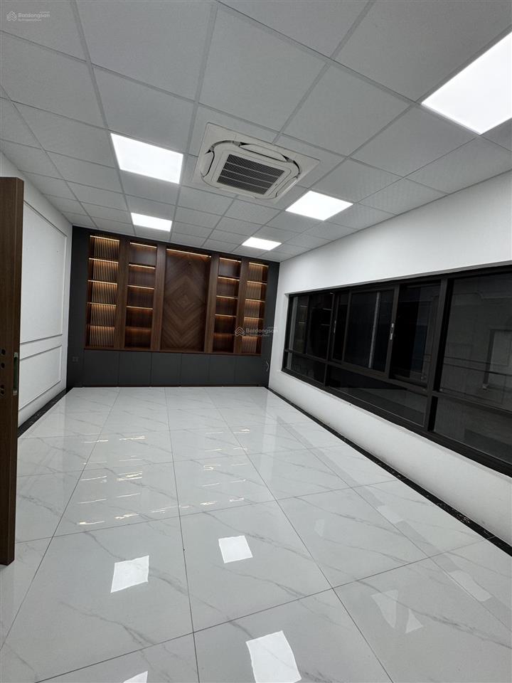8 tầng thang máy  mt 7m 2 mặt đường trước sau  rẻ nhất himlam vạn phúc
