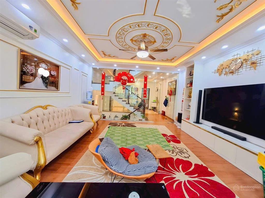 7 tầng thang máy  mặt phố trần đăng ninh  mt 5m  nhà đẹp dân xây  không lỗi gì, giá 15 tỷ