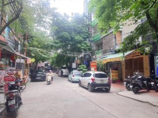 11.5 tỷ  nhà phân lô vỉa hè 3 ô tô tránh  kđt văn khê  chả lỗi gì  gpxd 7 tầng