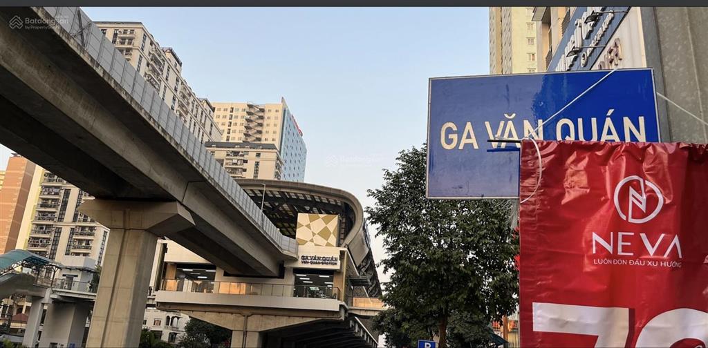 56m2 mặt tiền 8m  đang cho thuê 25 triệu  nhà đẹp văn quán  giá rẻ như cho