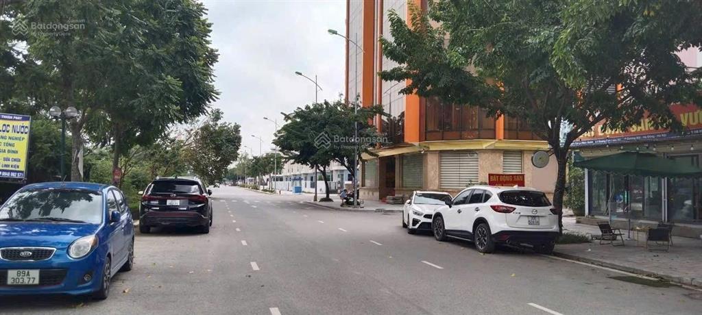 12.2tỷnhà đất đấu giá  mặt sau phố lê quang đạo  view bt dương nội  phân lô vỉa hè gpxd 7 tầng