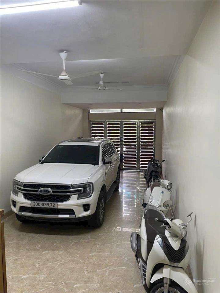 19 tỷ  thang máy xịn  view vườn hoa  đối diện la casta văn phú  nhà đẹp miễn chê  giá rẻ r