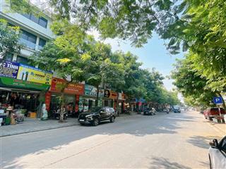 Thang máy vip  chân chung cư  trục chính 30m  kinh doanh đẳng cấp  giá năm kia