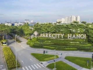 14.2 tỷ  5 tầng  mt 5m  đối diện kđt park city  phân lô vỉa hè 3 ô tô tránh dân xây chả lỗi g