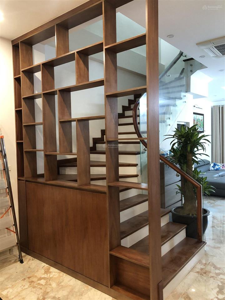 83m2, 5 tầng  mặt phố đường đôi kđt văn khê  kinh doanh đỉnh