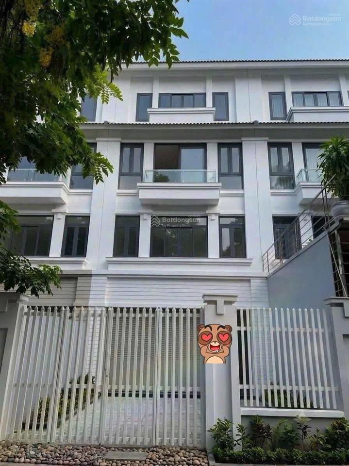 130triệu /1m  phân lô vỉa hè kđt gleximco  mt 6m  giá rẻ hơn cả trong ngõ  không lỗi gì