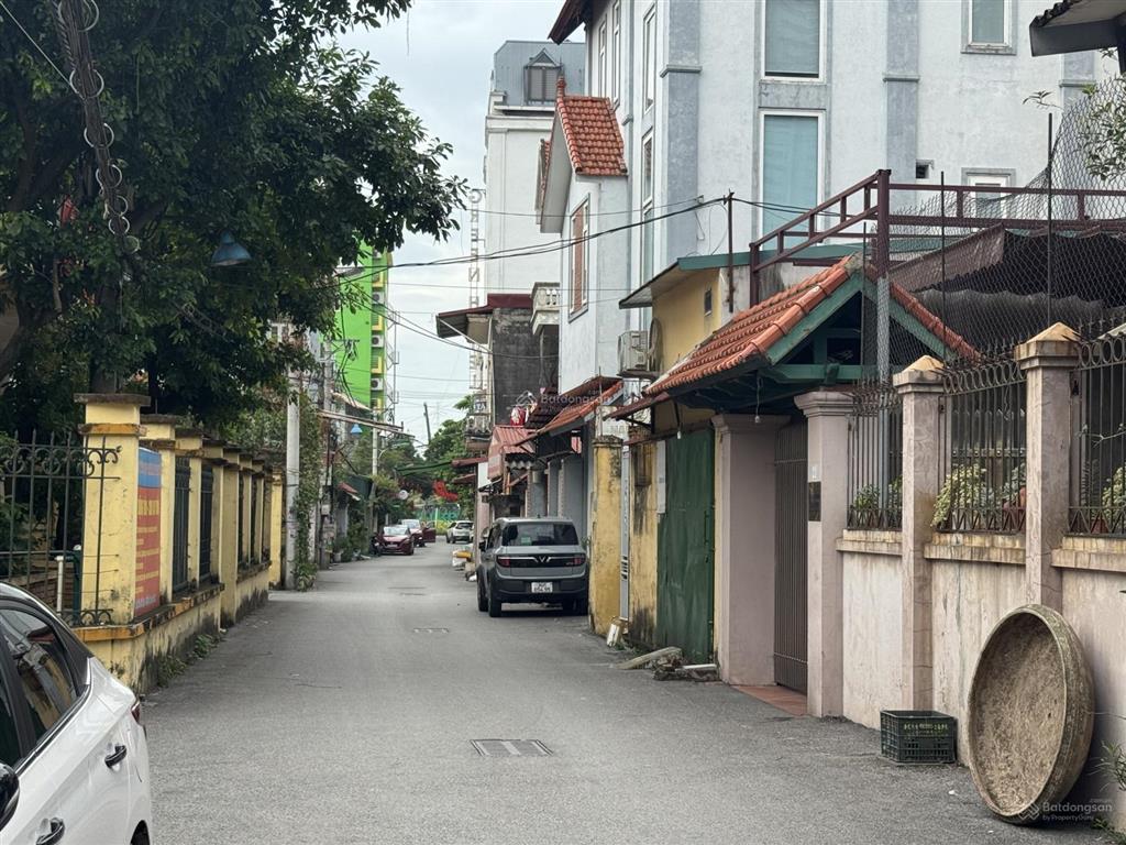 Căn góc mặt ngõ  view thoáng  đi bộ sang park city  ngã tư quang trung lê trọng tấn