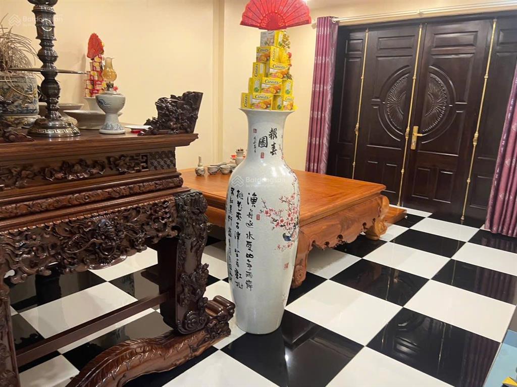 16.5 tỷ view vườn hoa  90m2 lk văn phú hoàn thiện đẹp  giá đáy
