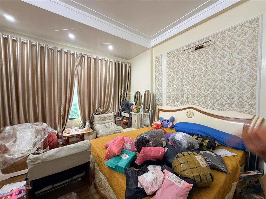 Mặt ngõ ô tô phân lô trần phú mỗ lao  5 tầng ở luôn  hàng hiếm lõi trung tâm
