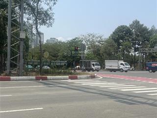 Hàng hiếm, lô góc thân văn nhiếp bán 38 tỷ. 6.8x16 mét.  mr. thuận 0909 986 ***