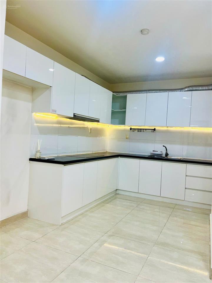 Hot chính chủ cẩn bán căn 3pn  88m2. centana thủ thiêm/ 6 tỷ mr thuận 0909 986 ***