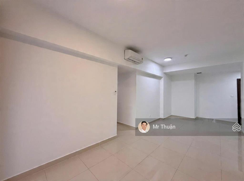 Cho thuê 3pn  105 m² chung cư the sun avenue nội thất cơ bản giá 21 triệu/tháng