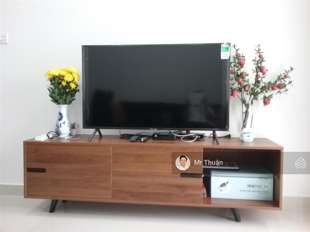 Bán căn hộ 2pn  74 m² view landmark giá chỉ với 7 tỷ  sẵn sổ. giá tốt