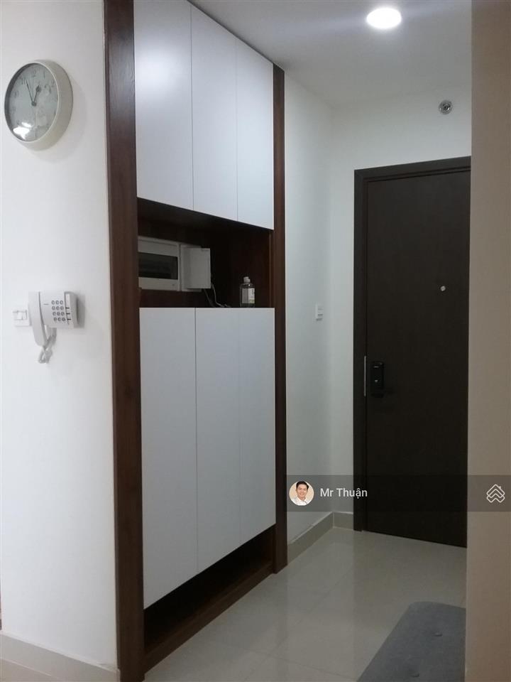 Bán căn hộ 2pn  74 m² view landmark giá chỉ với 7 tỷ  sẵn sổ. giá tốt