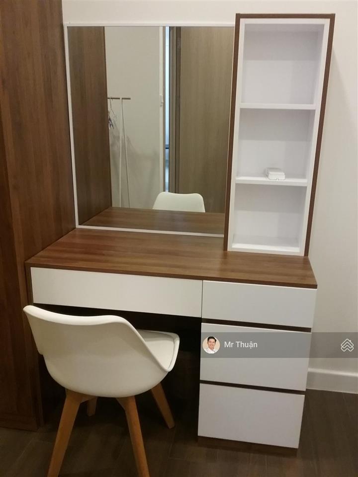 Bán căn hộ 2pn  74 m² view landmark giá chỉ với 7 tỷ  sẵn sổ. giá tốt