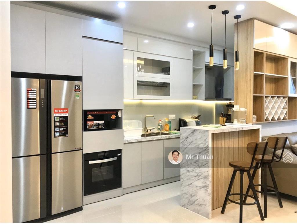 3pn  diện tích trên 100 m2 bán giá 10.5 tỷ sẵn sổ trống sẵn