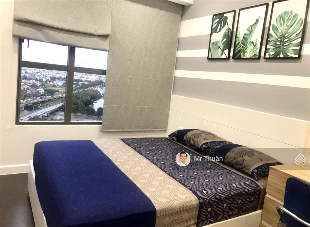 3pn  diện tích trên 100 m2 bán giá 10.5 tỷ sẵn sổ trống sẵn