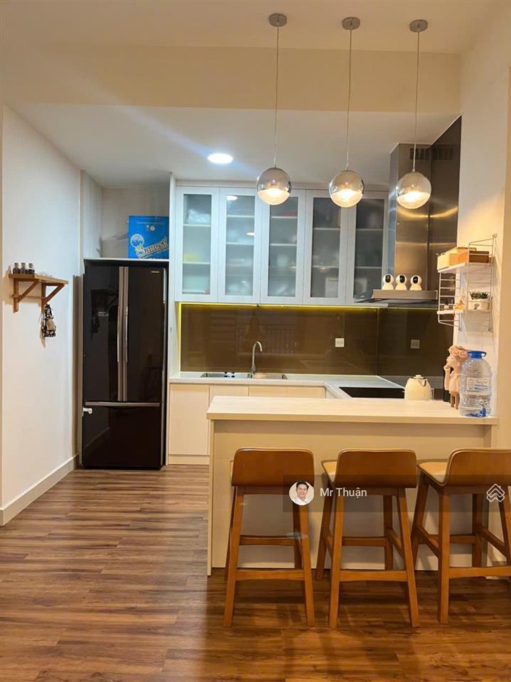Cho thuê ch 2pn + 2wc, 74m2 tại the sun avenue, 17 triệu vnd