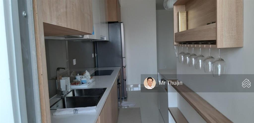 Cho thuê gấp căn hộ 3pn, 2wc, 105m2 tại the sun avenue, 21 triệu vnd