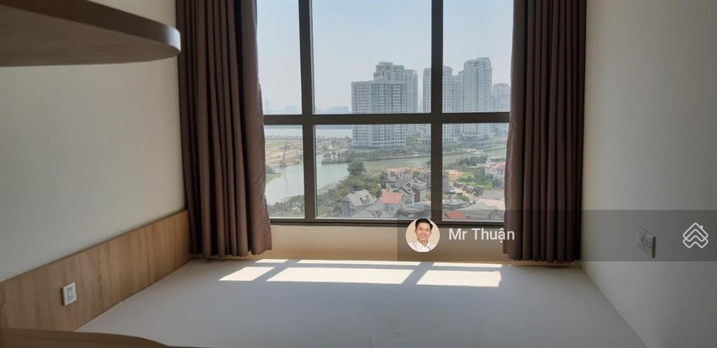 Cho thuê gấp căn hộ 3pn, 2wc, 105m2 tại the sun avenue, 21 triệu vnd