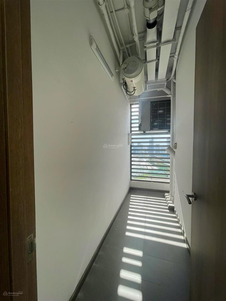 Cần bán 2 phòng ngủ opal saigon pearl  view marina  giá tốt 12,5 tỉ