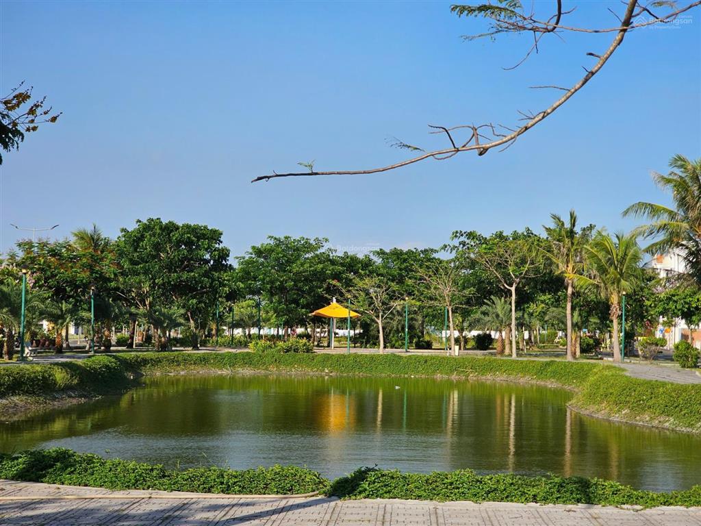 Bán lô góc đẹp 6x18m tiến lộc garden sổ hồng riêng giá 4 tỷ x hợp lý ai có nhu cầu.  0933 995 ***