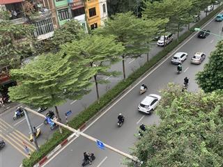 Bán nhà lô góc mặt phố kim mã  giang văn minh 126m2, giá 64 tỷ