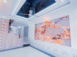 Bán nhà hẻm ô tô dĩ an  114m2  4pn sân ô tô rộng gần vincom dĩ an 4,69 tỷ